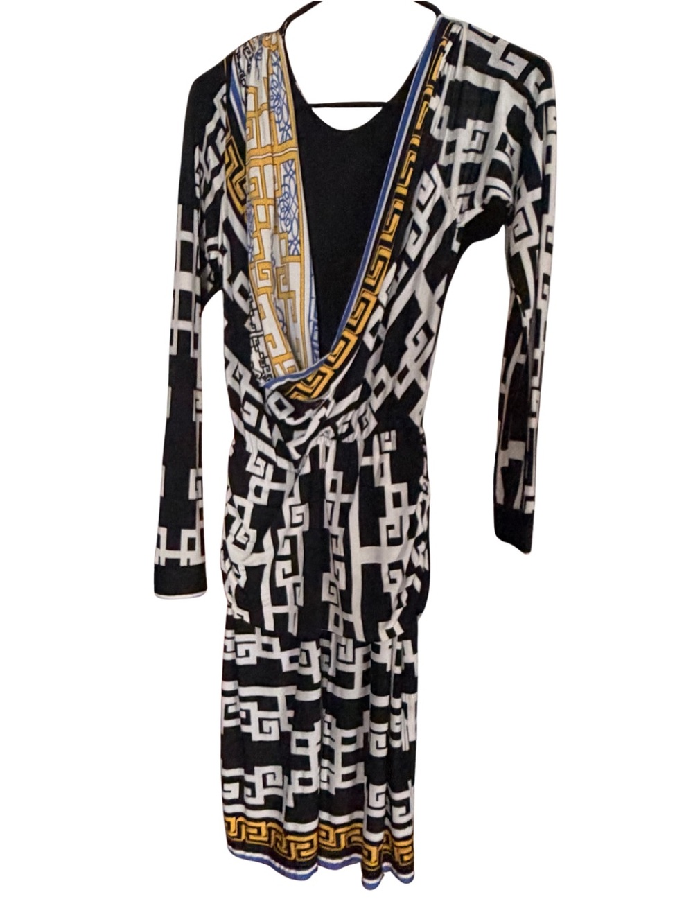 Analili Black & White Geometric Long Sleeve Dress with Gold Accents